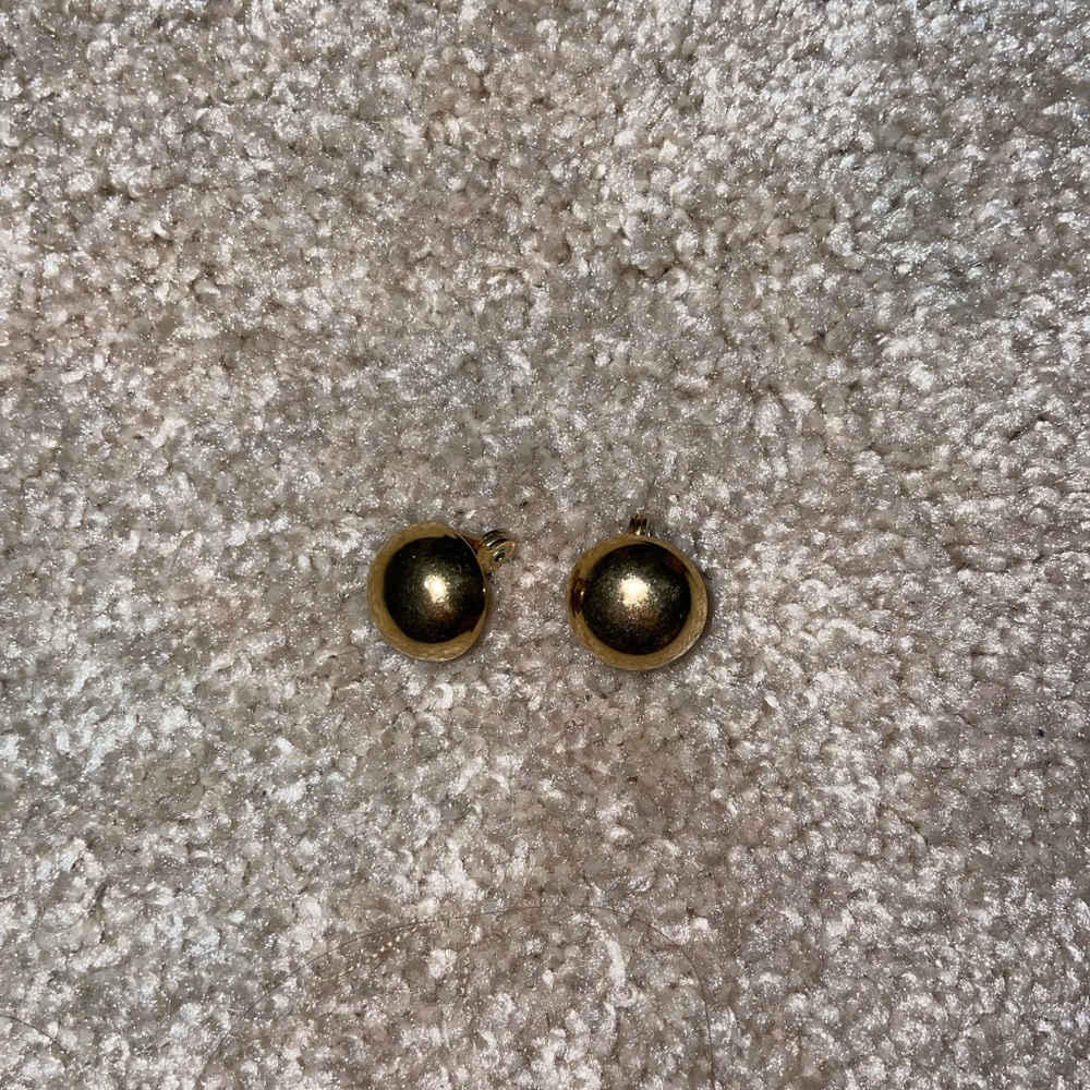 Vintage 50’s Gold Round Stud Clip-on Earrings - Picture 2 of 7